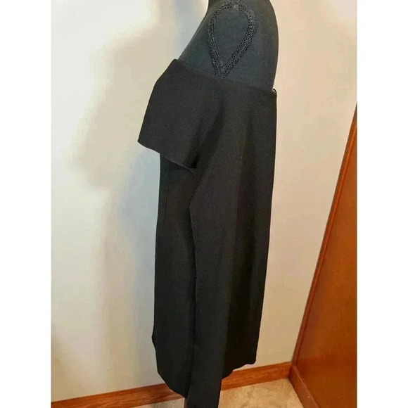 TRINA TURK Genius foldover cape shift dress black crepe size 4 - Picture 10 of 10